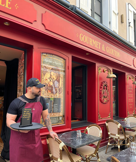 Chez Gourmet & Glouton à Chaudes-Aigues : l’authenticité de l’Aubrac, du plat au tablier